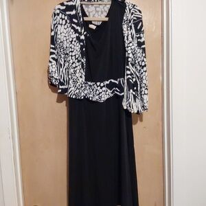MIRAGE Elegant Black and White Women's Dress